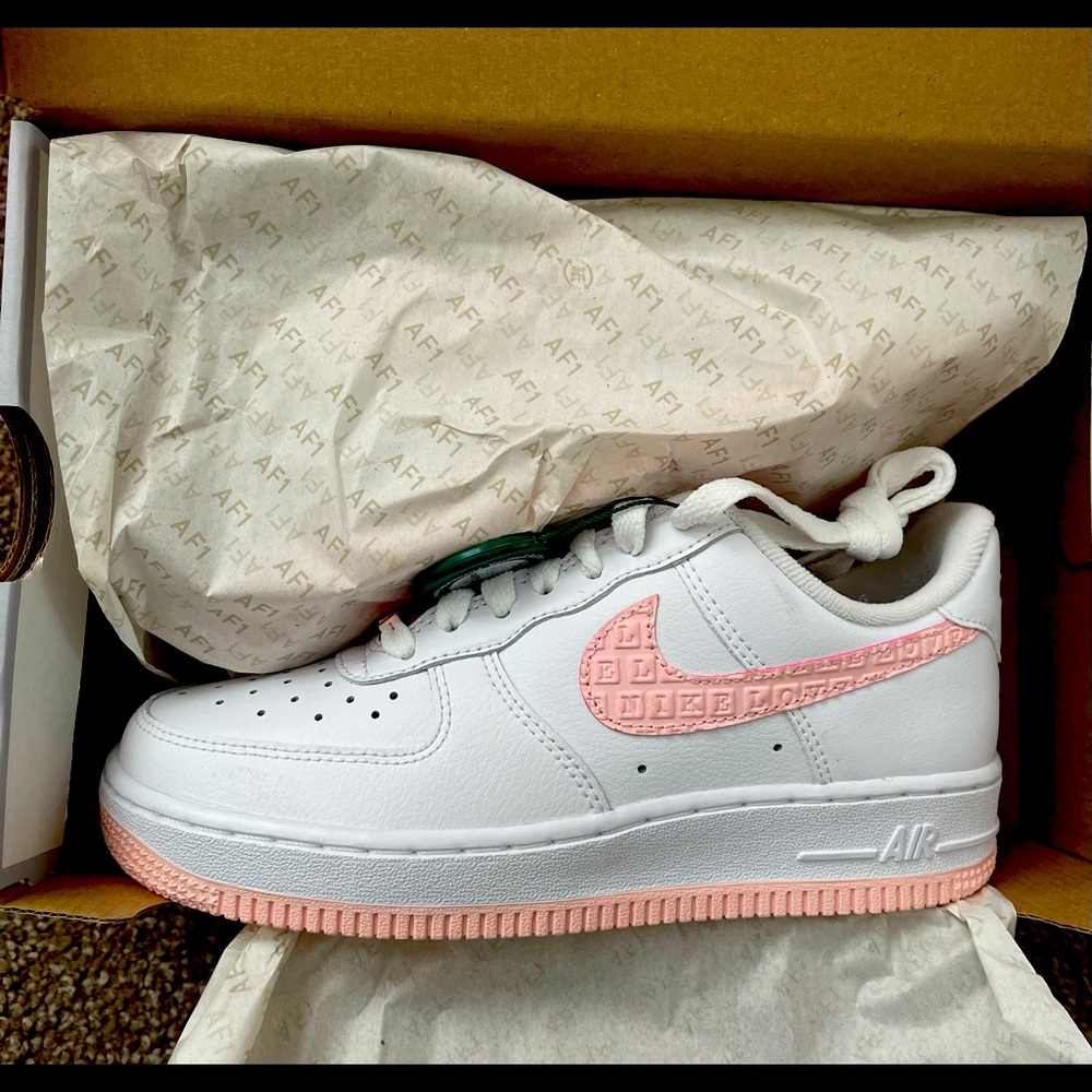 Nike AF1 valentines day shoes 2022